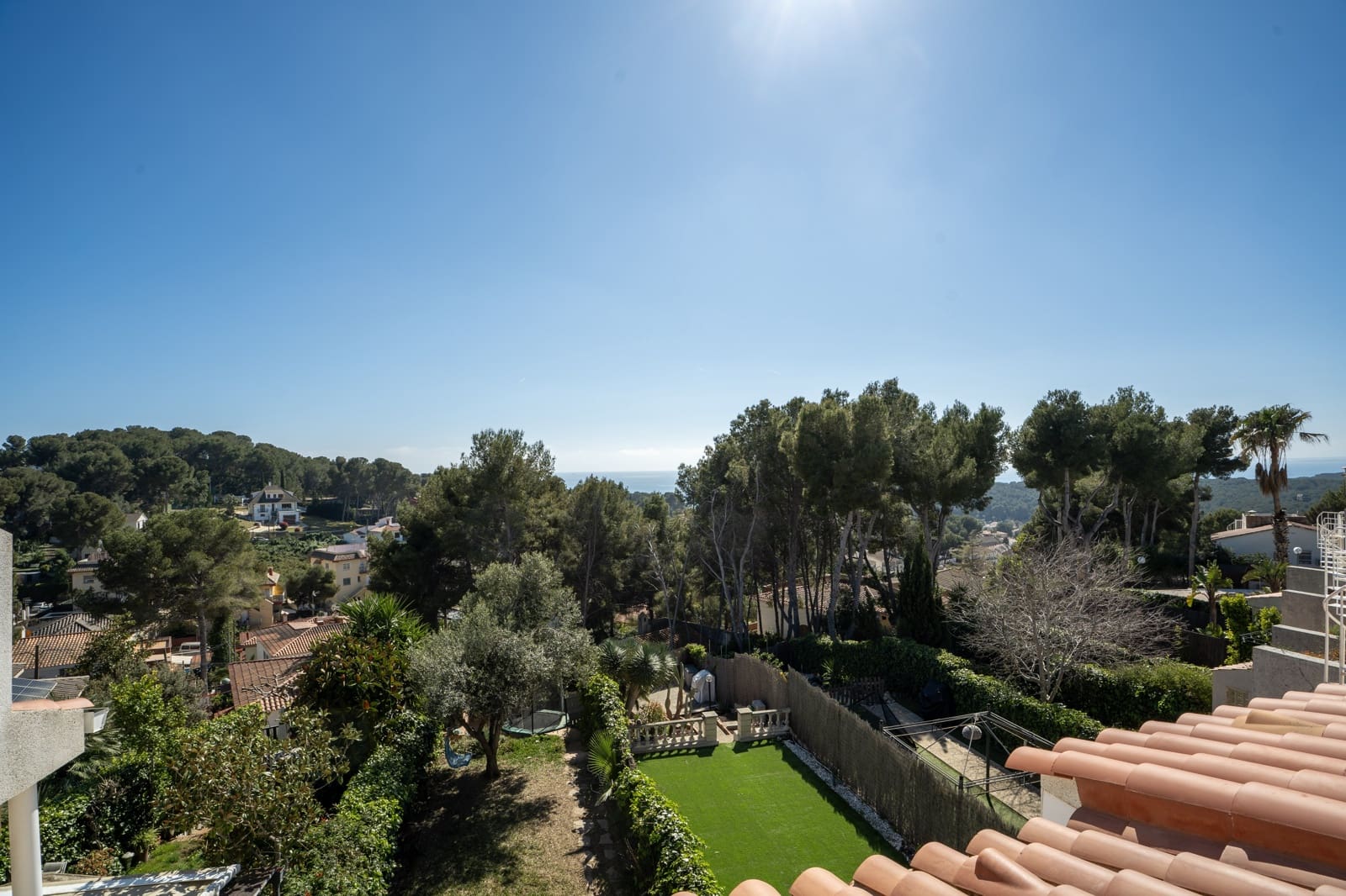 4 soveværelse Semi-Rækkehus til salg i Tarragona by med swimmingpool garage - € 618.000 (Ref: 9696861)