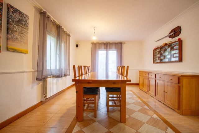 6 slaapkamer Villa te koop in Cendea de Olza/Oltza Zendea met zwembad garage - € 460.000 (Ref: 9677822)