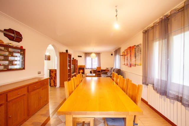 6 slaapkamer Villa te koop in Cendea de Olza/Oltza Zendea met zwembad garage - € 460.000 (Ref: 9677822)