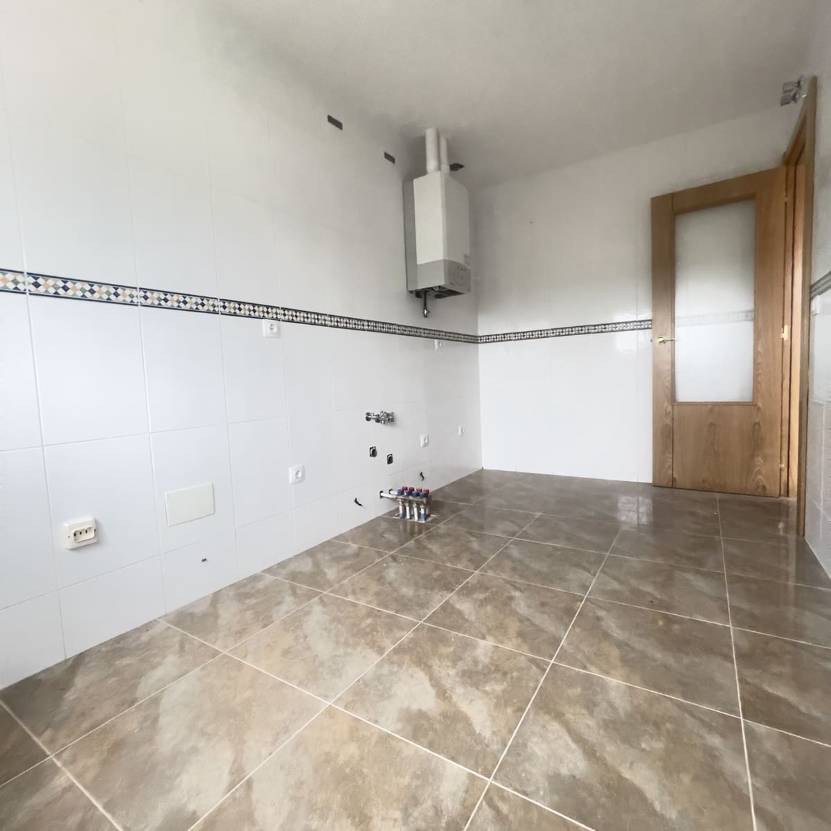 Adosado de 3 habitaciones en Canillas de Río Tuerto en venta con garaje - 100.000 € (Ref: 9677824)