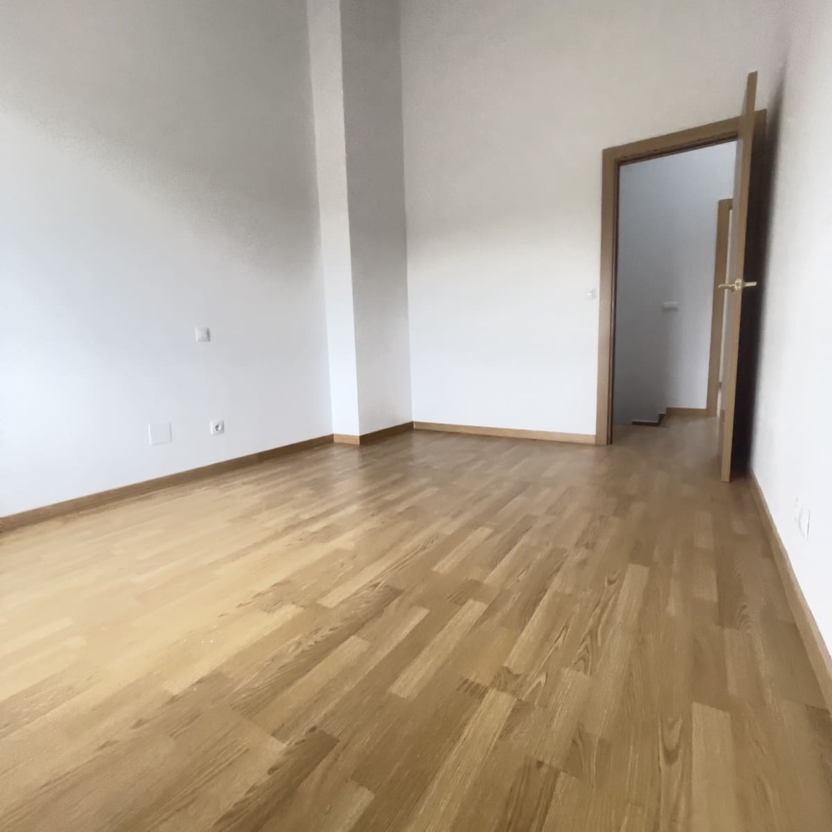 Adosado de 3 habitaciones en Canillas de Río Tuerto en venta con garaje - 100.000 € (Ref: 9677824)