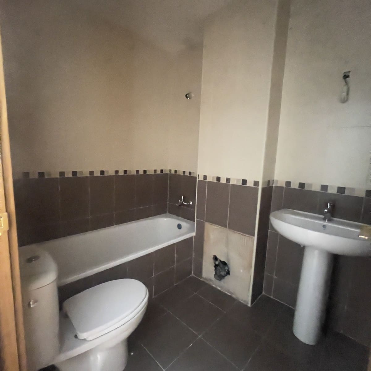 Adosado de 3 habitaciones en Canillas de Río Tuerto en venta con garaje - 100.000 € (Ref: 9677824)