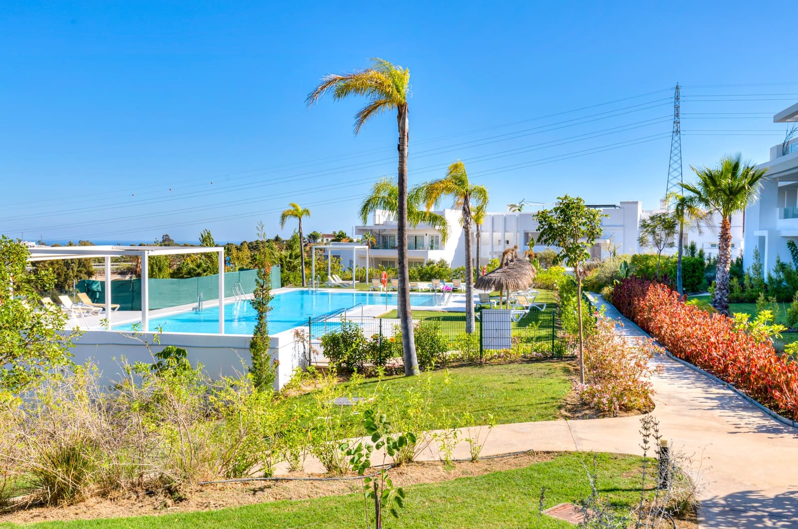 2 bedroom Penthouse for sale in Casares with pool garage - € 485,000 (Ref: 10034205)