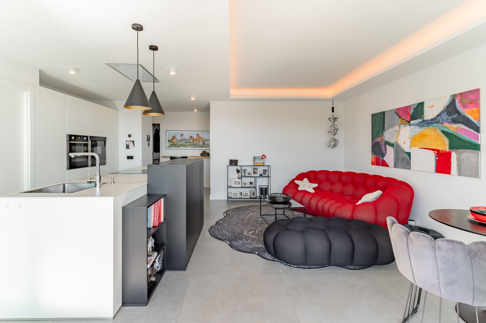 2 sovrum Takvåning till salu i Estepona med pool garage - 998 000 € (Ref: 9700051)