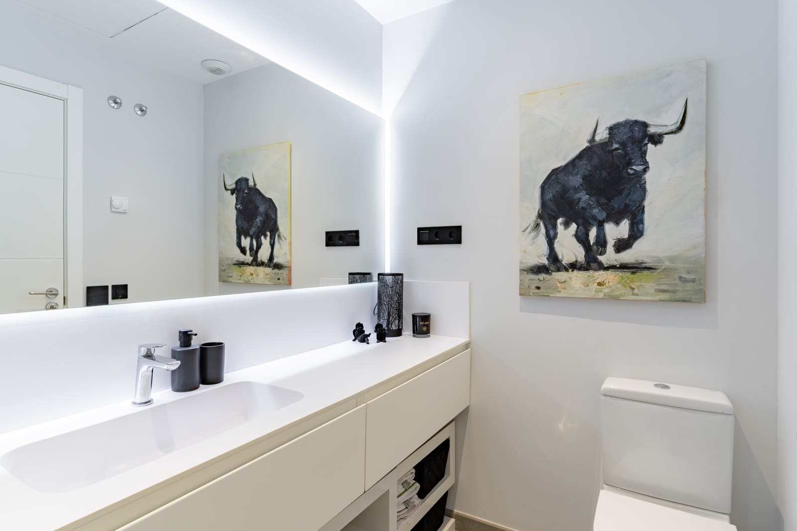 2 sovrum Takvåning till salu i Estepona med pool garage - 998 000 € (Ref: 9700051)