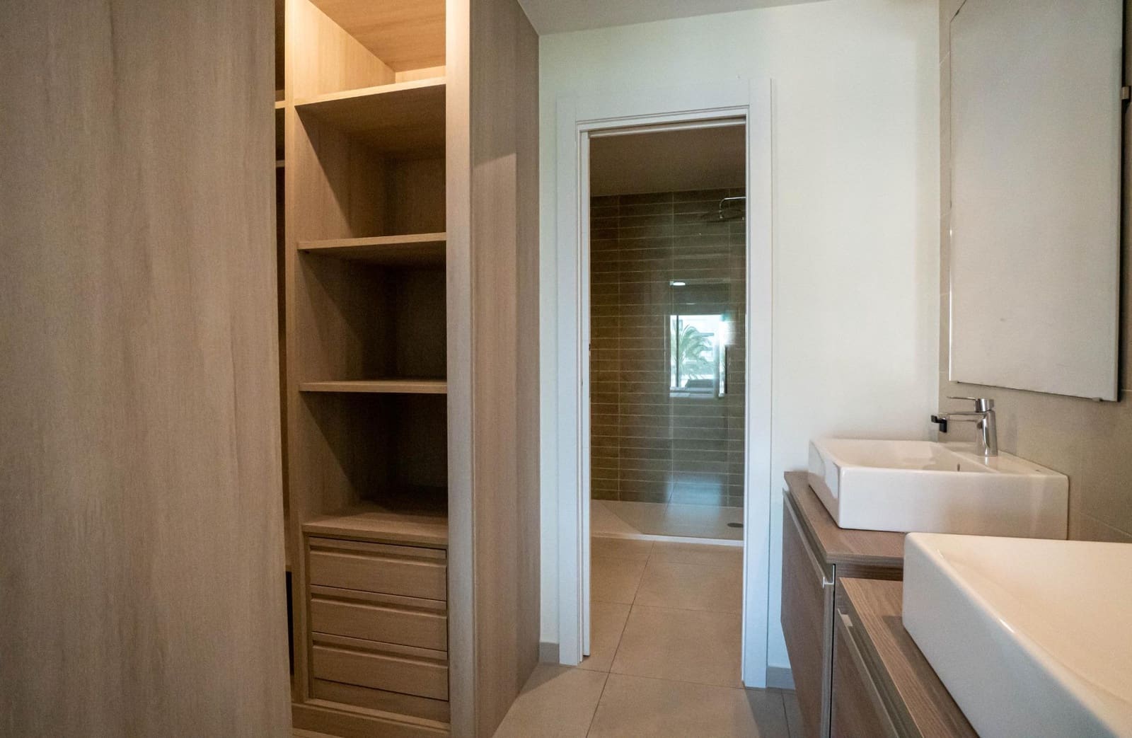 2 chambre Appartement à vendre à Isla Canela avec piscine garage - 475 000 € (Ref: 9715191)