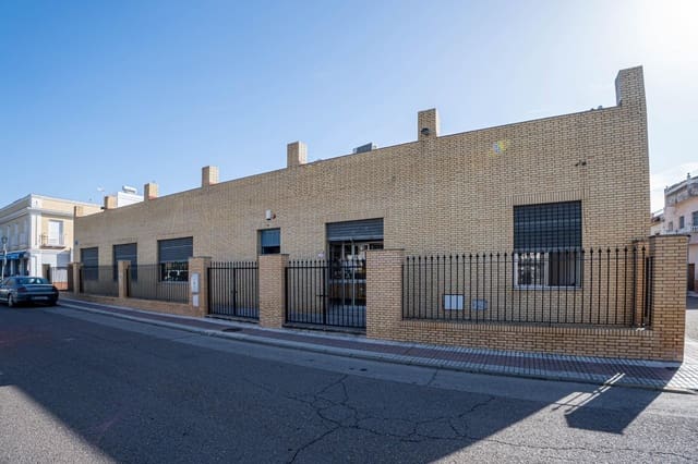 Commercial for sale in Alcalá del Río with garage - € 690,000 (Ref: 9715192)