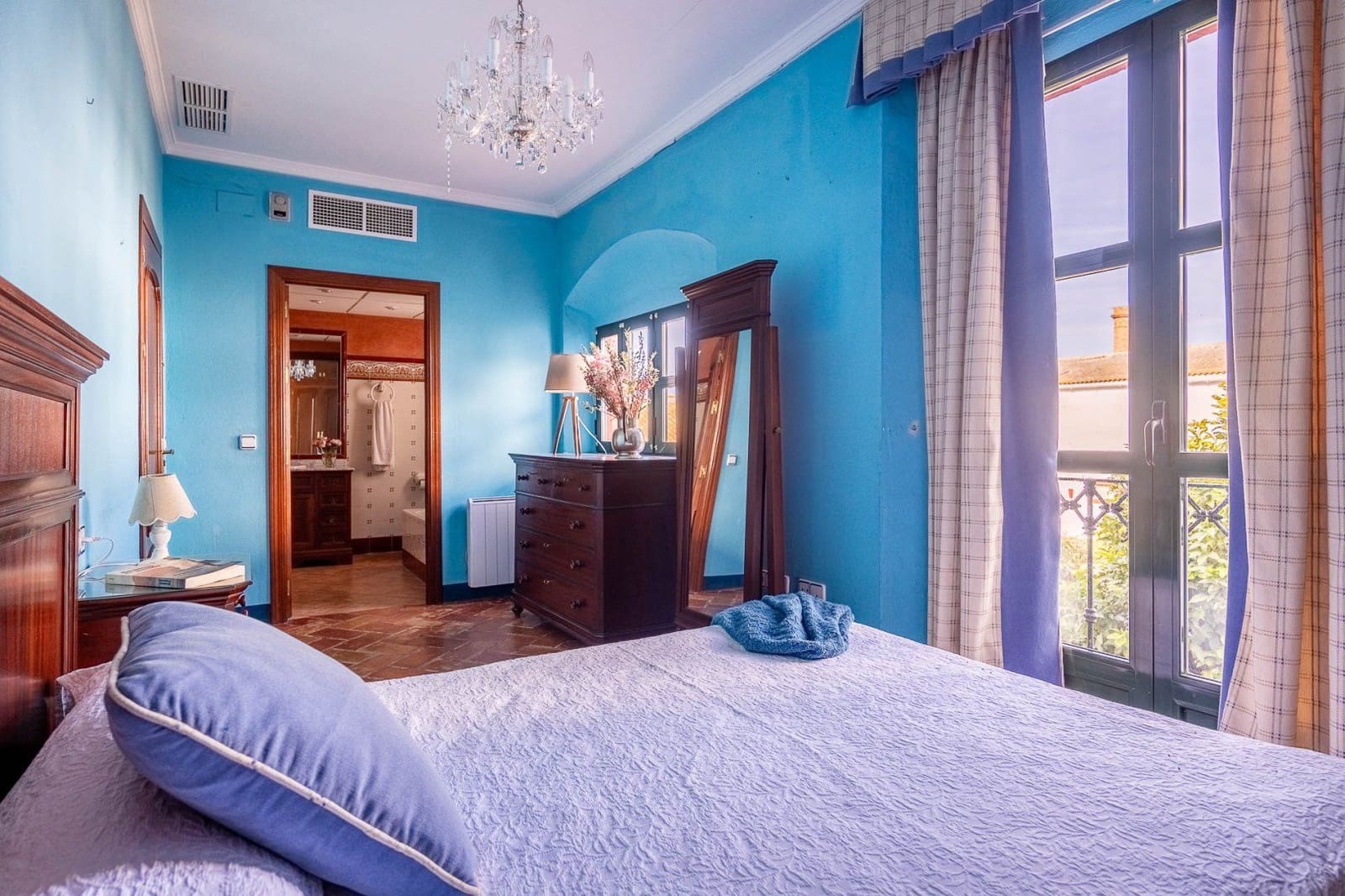 9 bedroom Finca/Country House for sale in Carmona with pool garage - € 2,500,000 (Ref: 9715195)