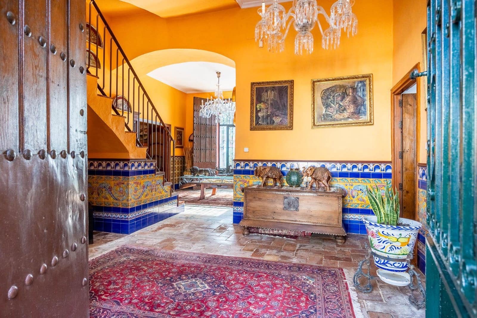 9 bedroom Finca/Country House for sale in Carmona with pool garage - € 2,500,000 (Ref: 9715195)