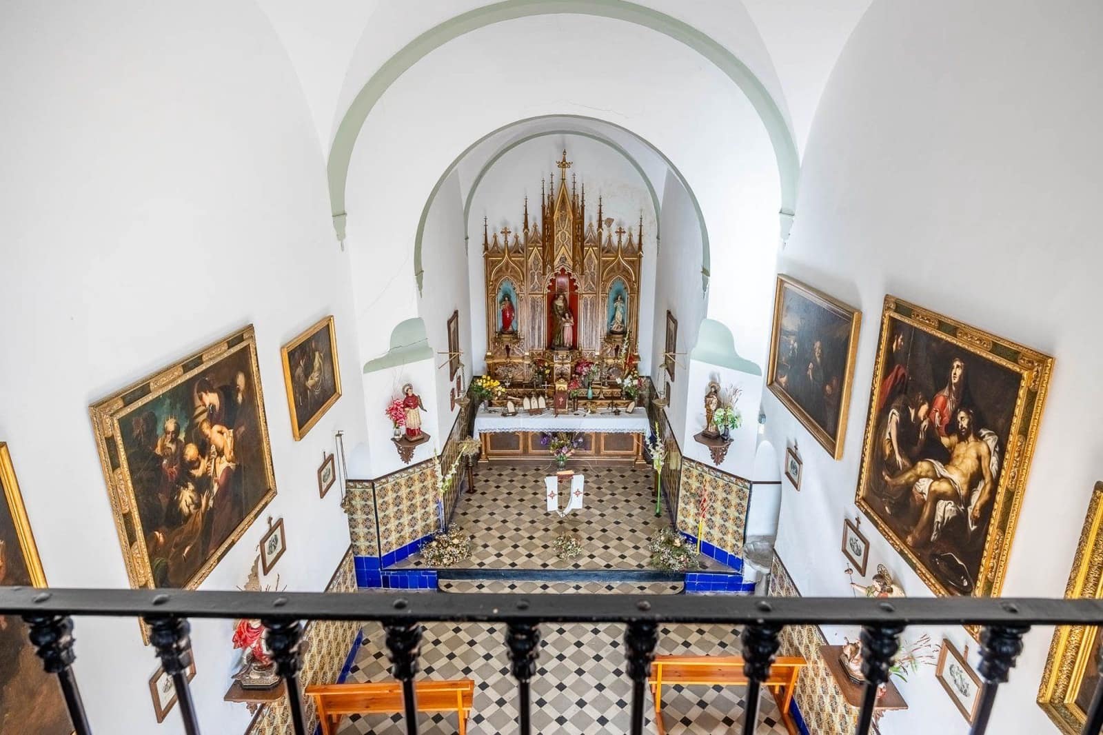 9 bedroom Finca/Country House for sale in Carmona with pool garage - € 1,999,000 (Ref: 9715195)