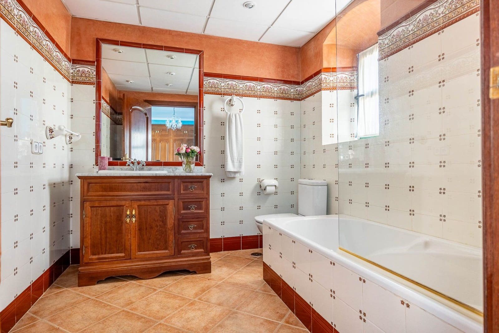 9 bedroom Finca/Country House for sale in Carmona with pool garage - € 1,999,000 (Ref: 9715195)