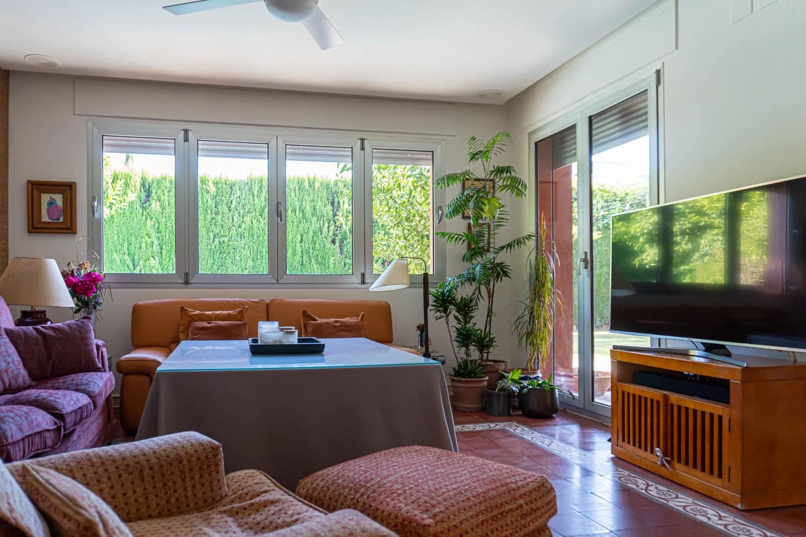 5 bedroom Villa for sale in Valencina de la Concepcion with pool - € 790,000 (Ref: 9715196)