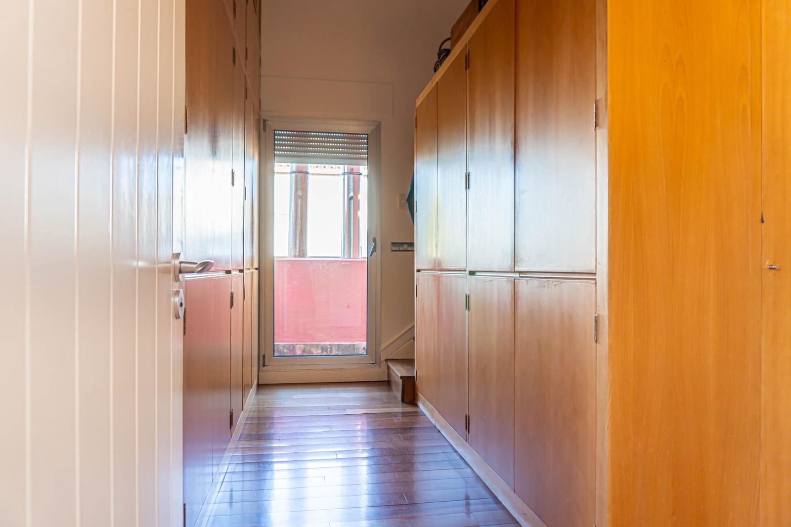 5 bedroom Villa for sale in Valencina de la Concepcion with pool - € 790,000 (Ref: 9715196)