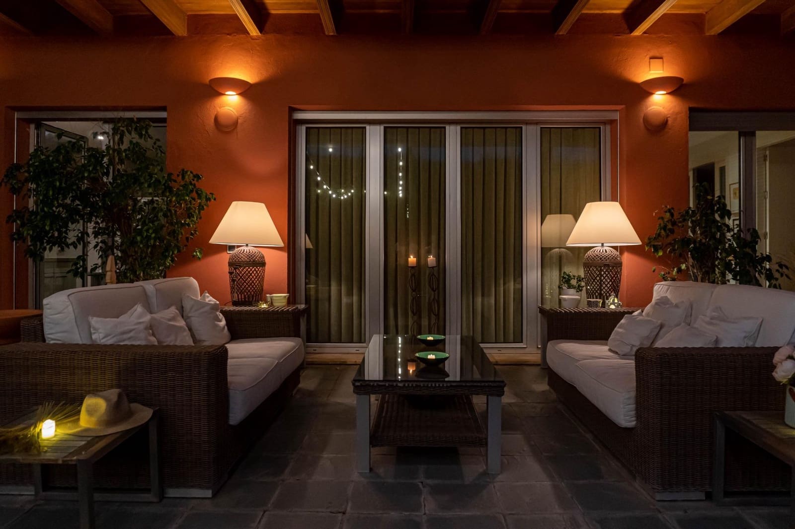 5 bedroom Villa for sale in Valencina de la Concepcion with pool - € 790,000 (Ref: 9715196)