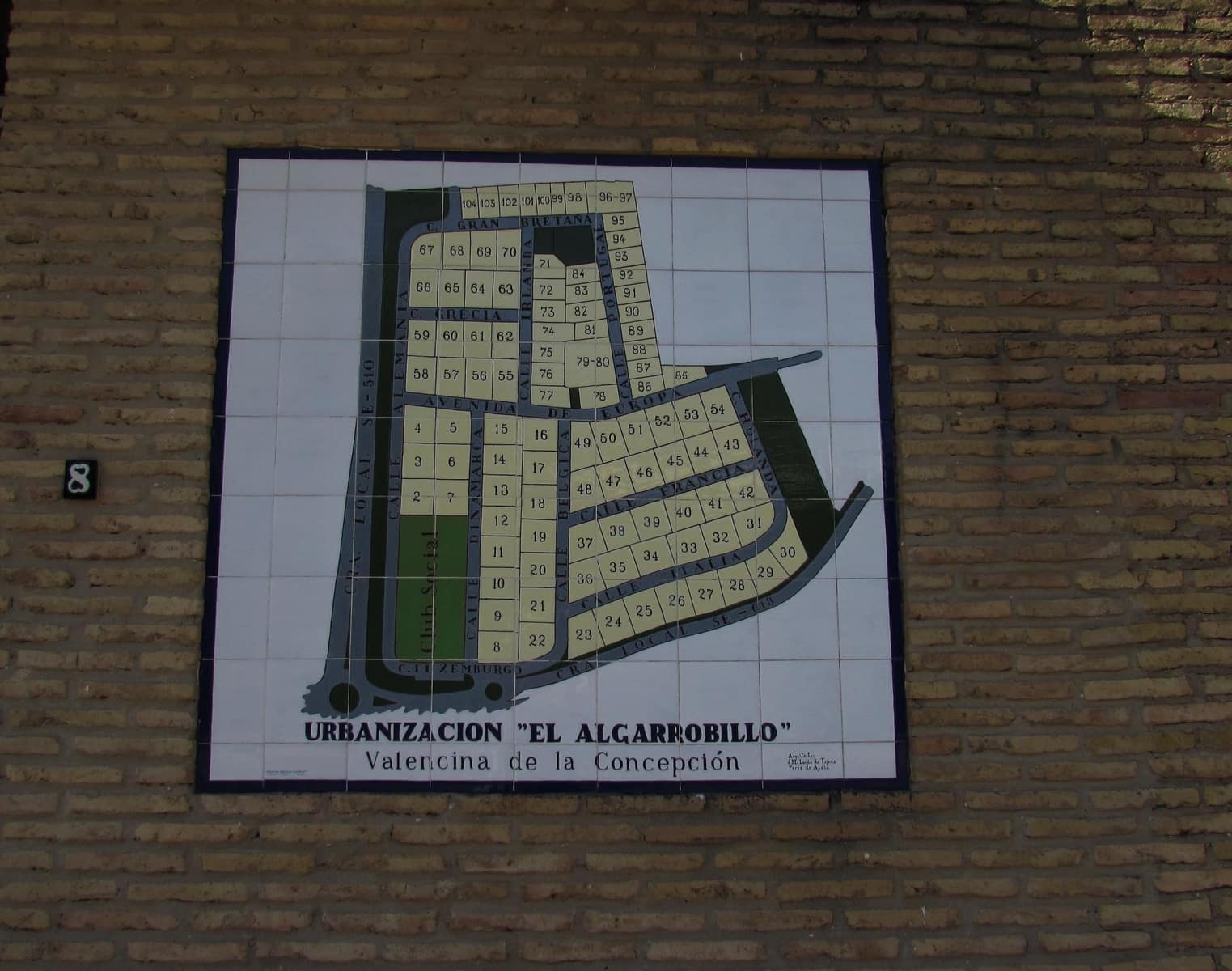 5 bedroom Villa for sale in Valencina de la Concepcion with pool - € 790,000 (Ref: 9715196)