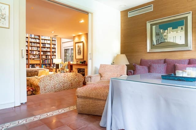 5 camera da letto Villa in vendita in Valencina de la Concepción con piscina - 790.000 € (Rif: 9715196)
