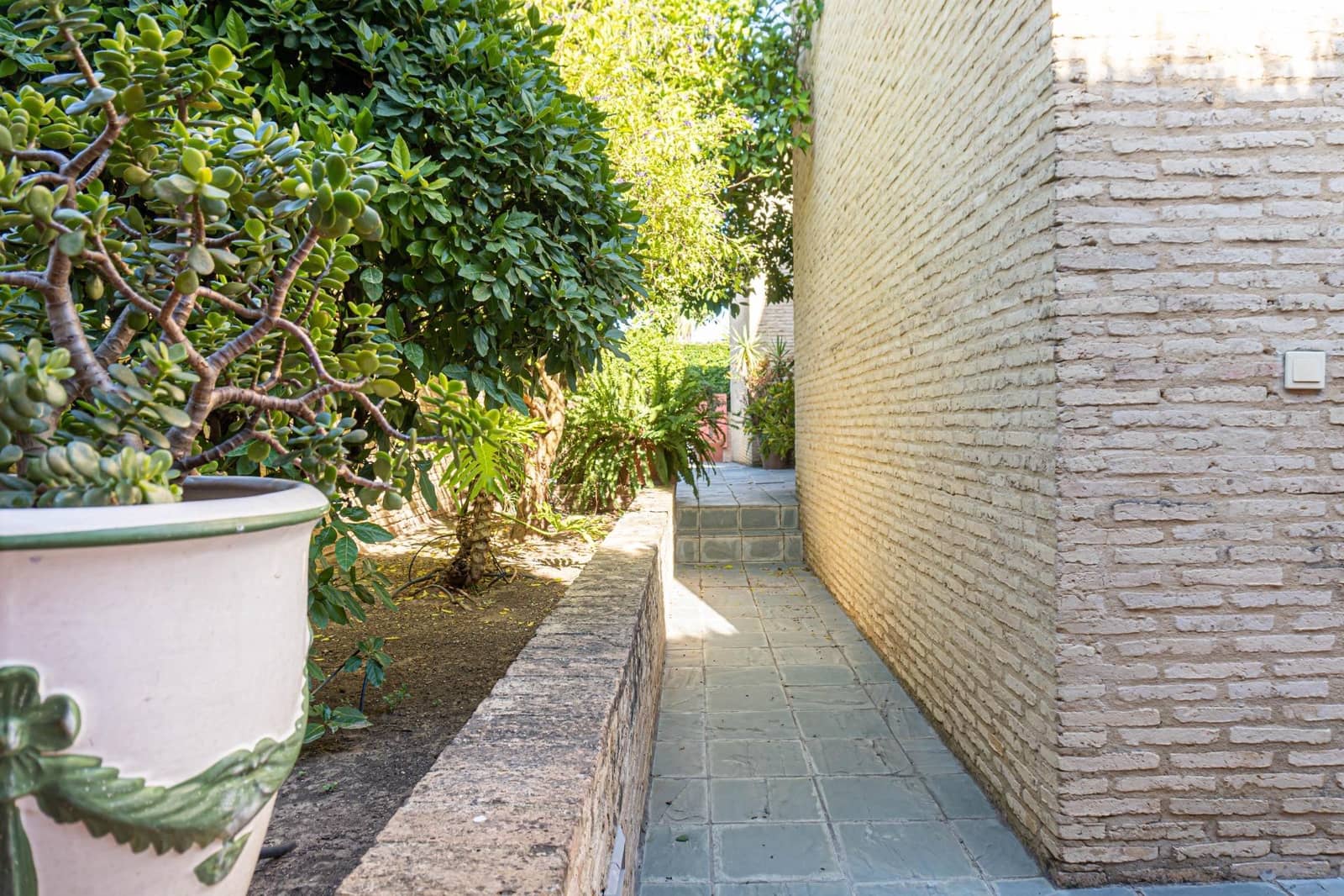 5 soveværelse Villa til salg i Valencina de la Concepcion med swimmingpool - € 790.000 (Ref: 9715196)