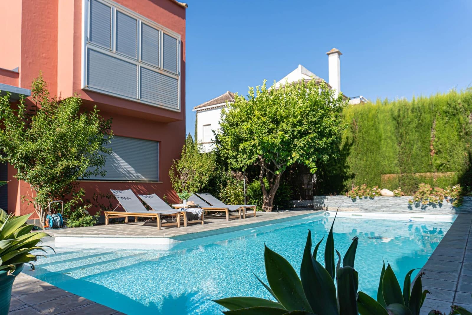 5 soveværelse Villa til salg i Valencina de la Concepcion med swimmingpool - € 790.000 (Ref: 9715196)