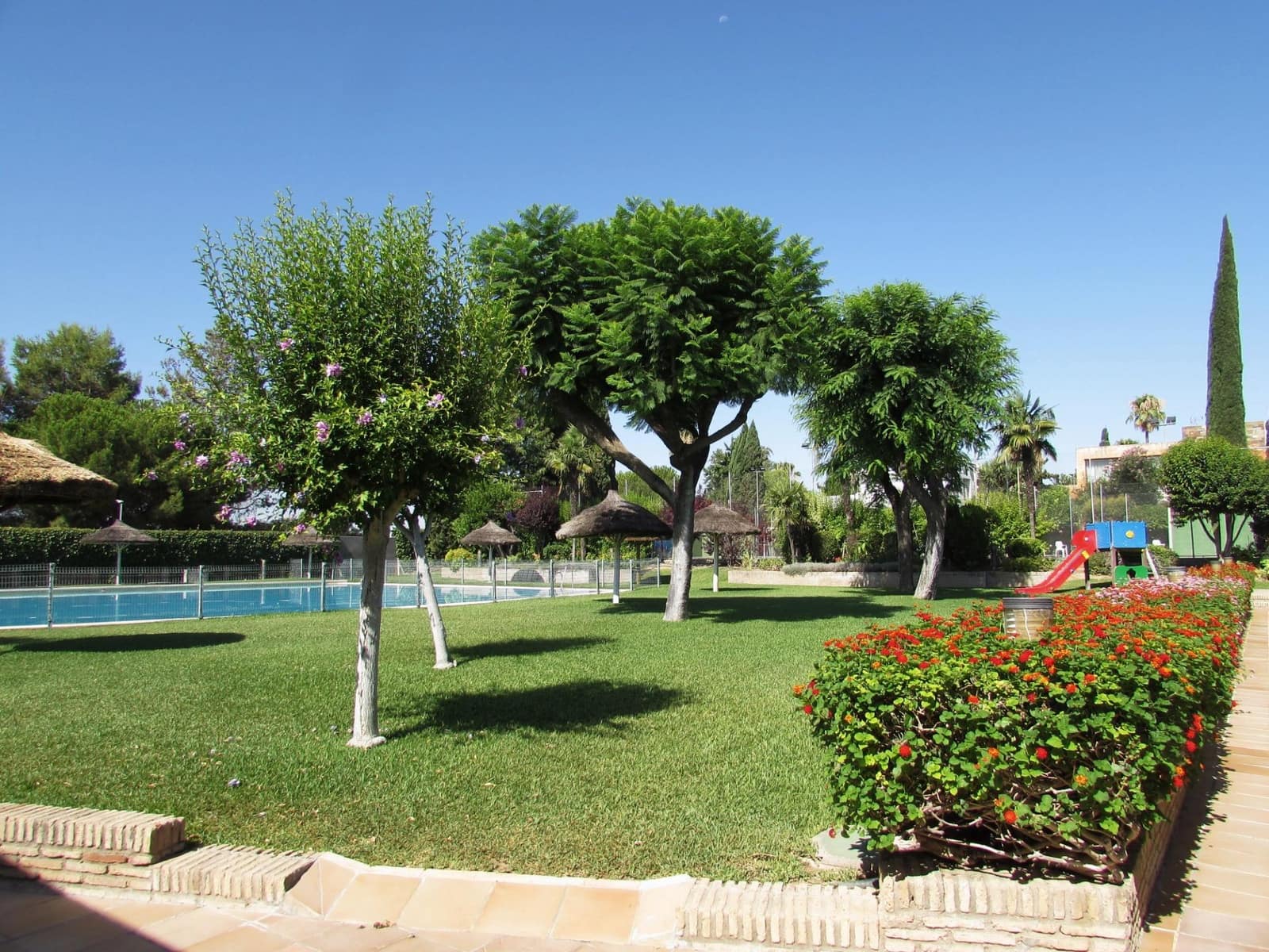 5 soveværelse Villa til salg i Valencina de la Concepcion med swimmingpool - € 790.000 (Ref: 9715196)
