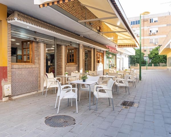 Commercial for sale in Rochelambert, Seville city - € 165,000 (Ref: 9715197)