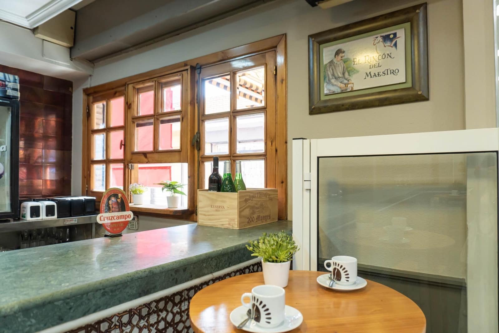 Kommersiell til salgs i Sevilla by - € 165 000 (Ref: 9715197)