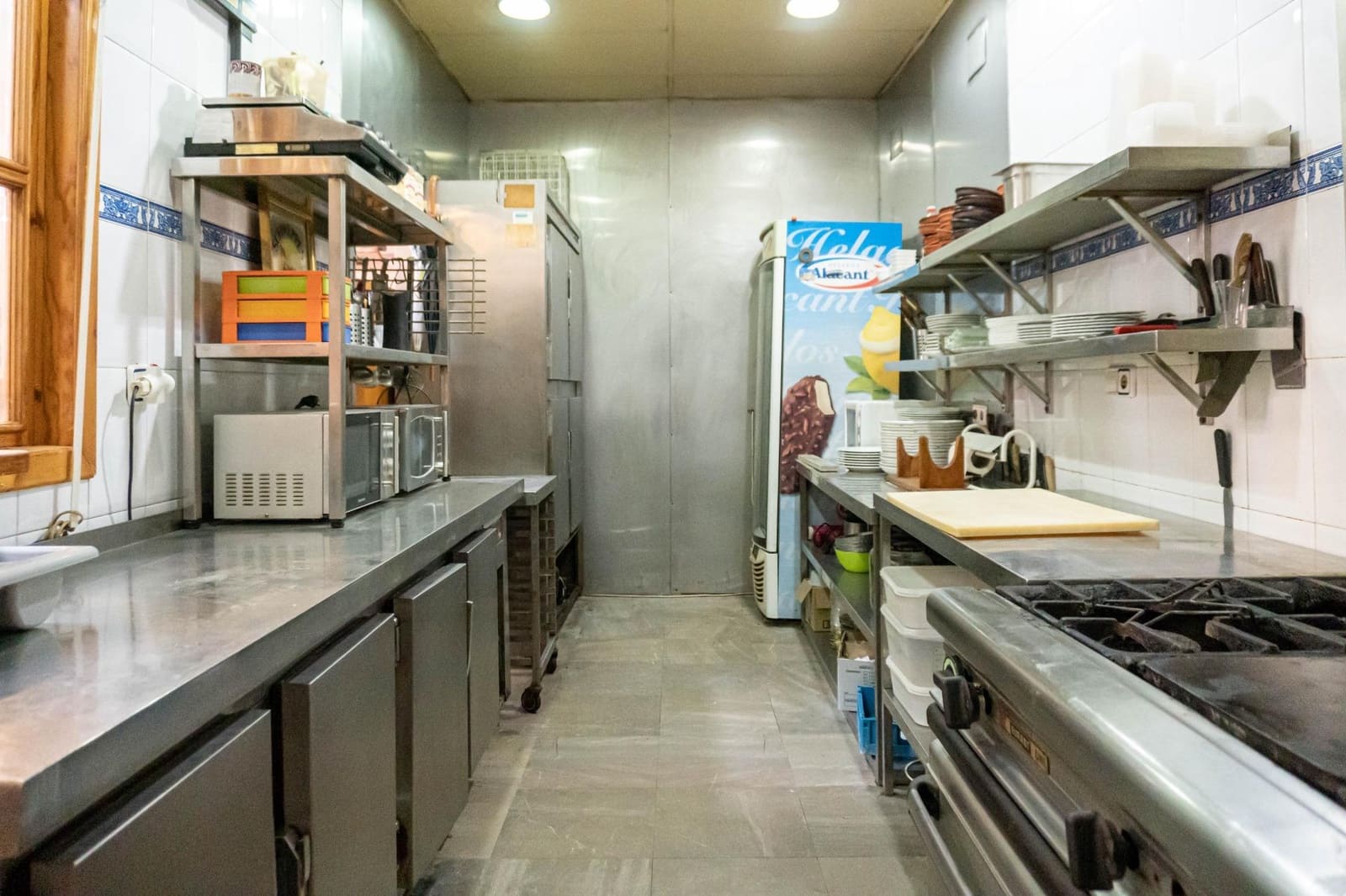 Kommersiell til salgs i Sevilla by - € 165 000 (Ref: 9715197)