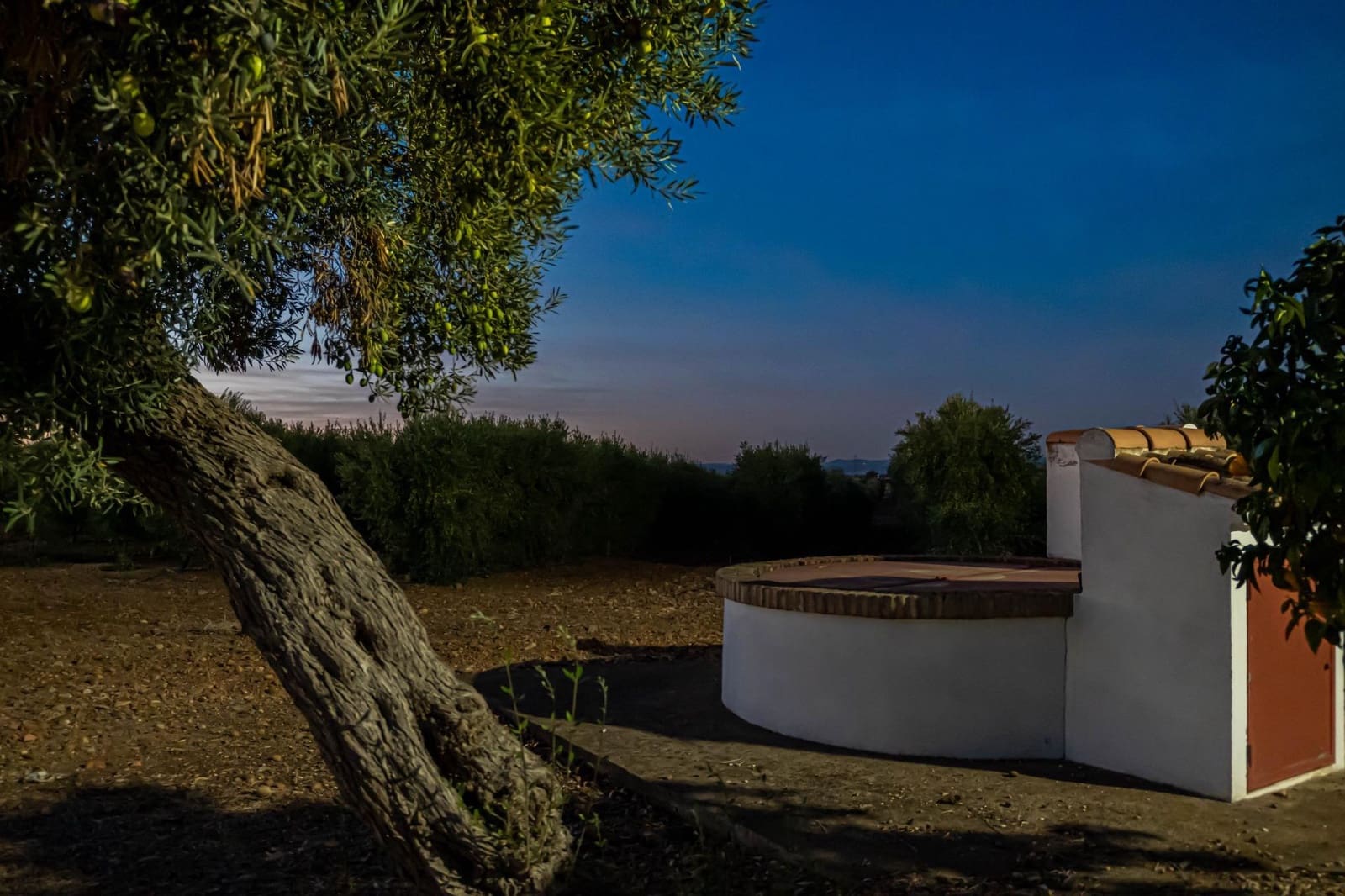 9 bedroom Finca/Country House for sale in Carmona with garage - € 1,600,000 (Ref: 9715198)