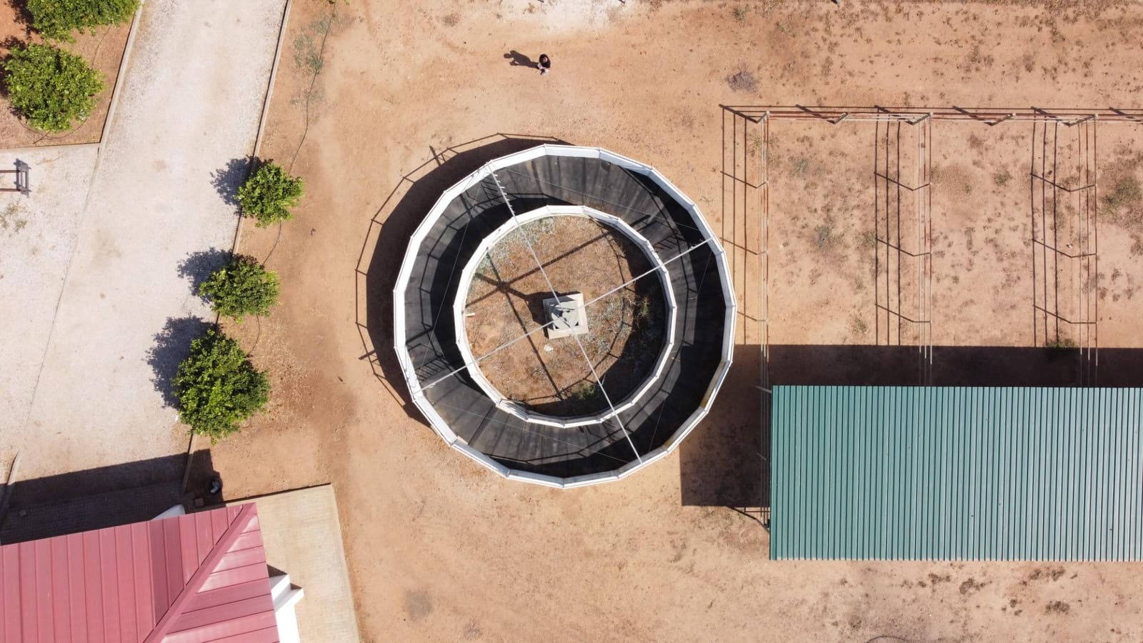 9 bedroom Finca/Country House for sale in Carmona with garage - € 1,600,000 (Ref: 9715198)