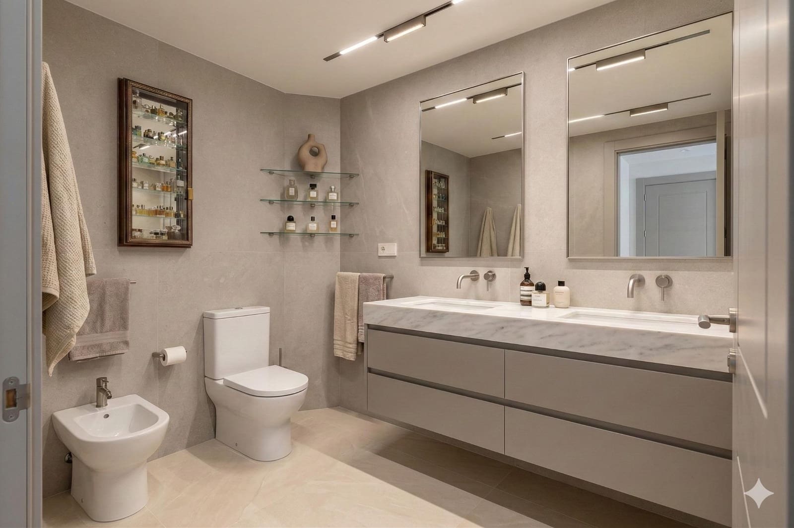 4 Zimmer Wohnung zu verkaufen in Sevilla Stadt - 895.000 € (Ref: 9715199)