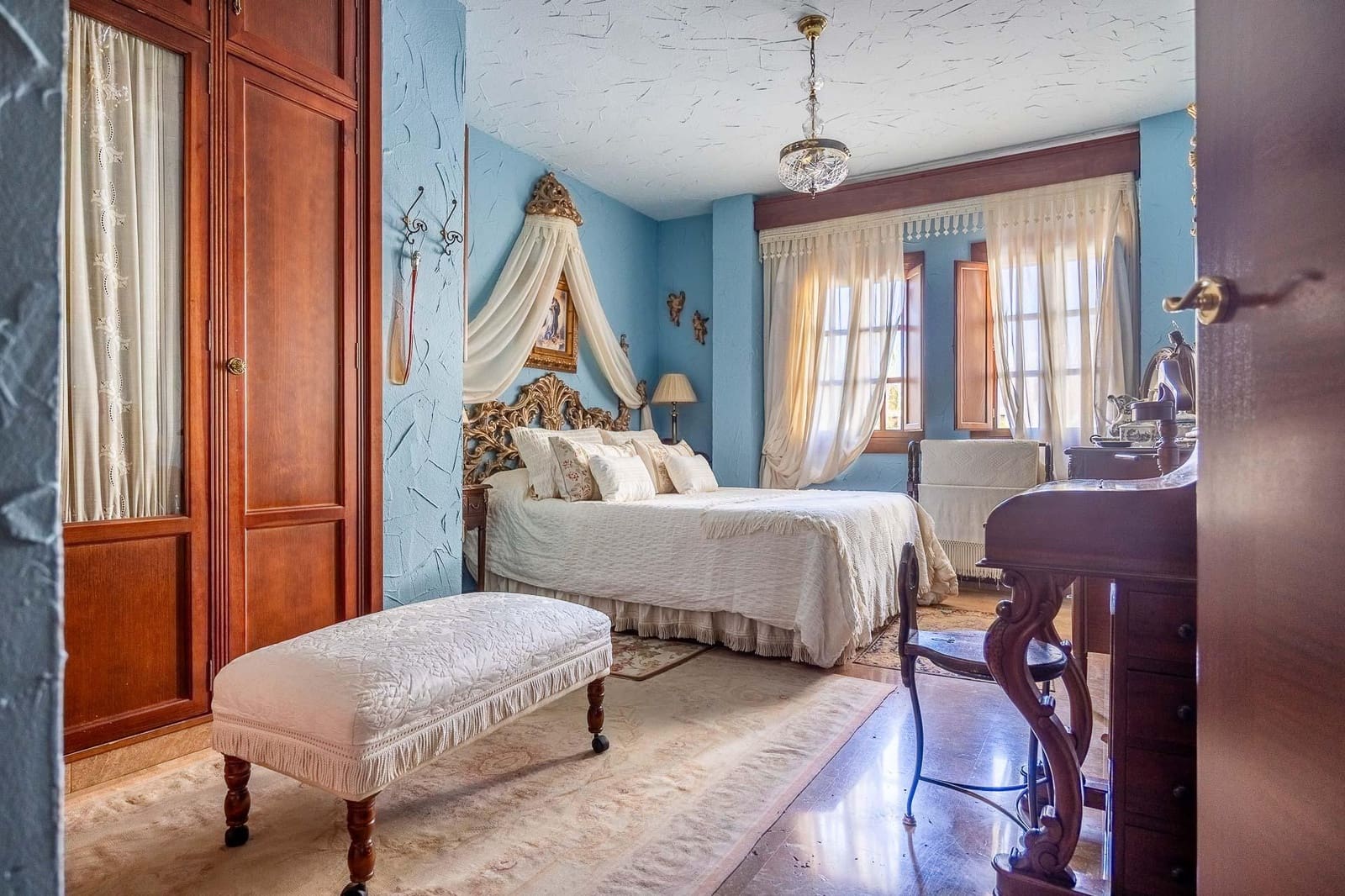 4 Zimmer Wohnung zu verkaufen in Sevilla Stadt - 895.000 € (Ref: 9715199)