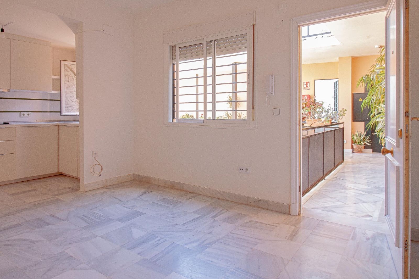 1 Zimmer Wohnung zu verkaufen in Sevilla Stadt - 240.000 € (Ref: 9715200)