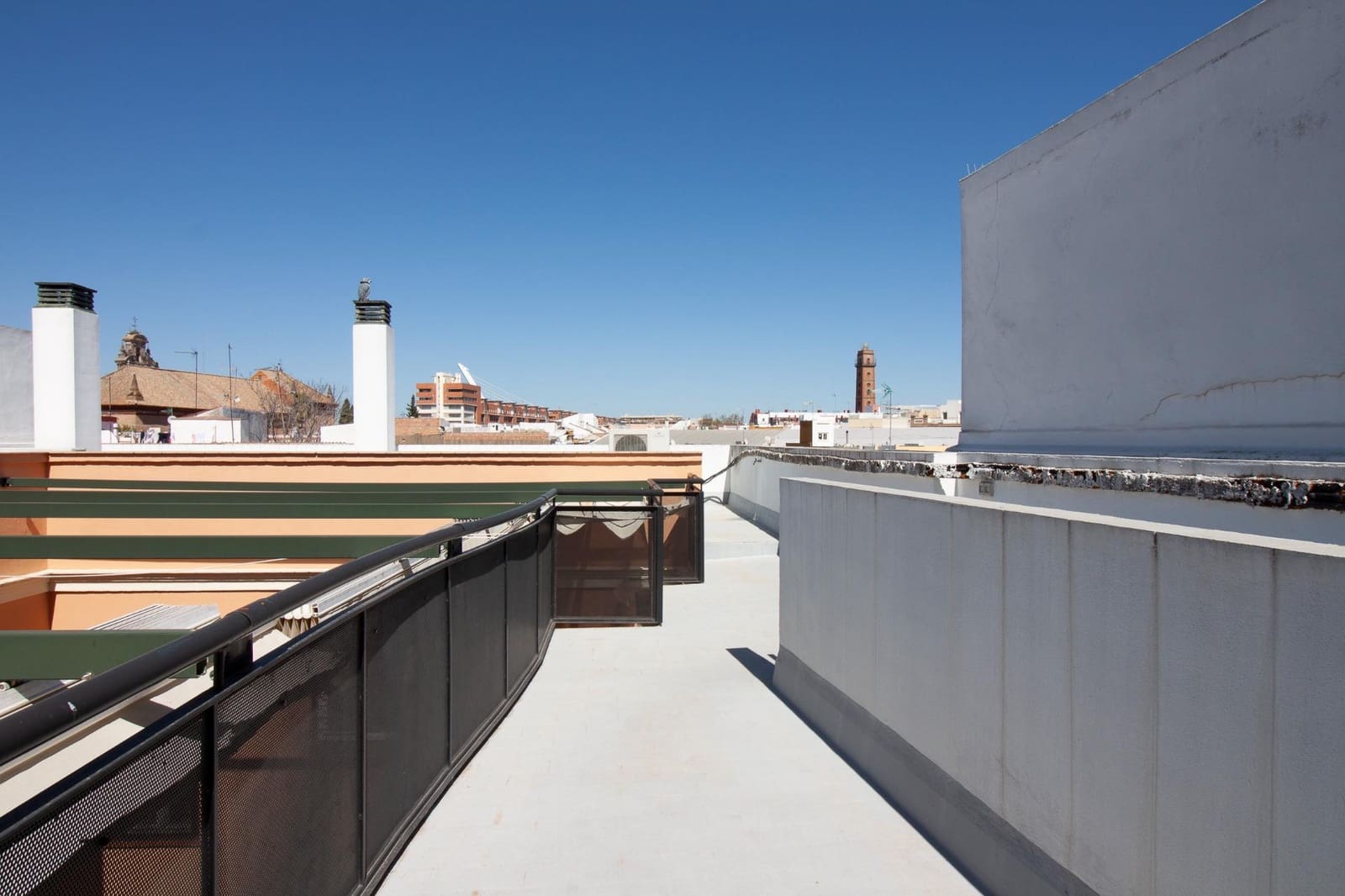 1 Zimmer Wohnung zu verkaufen in Sevilla Stadt - 240.000 € (Ref: 9715200)