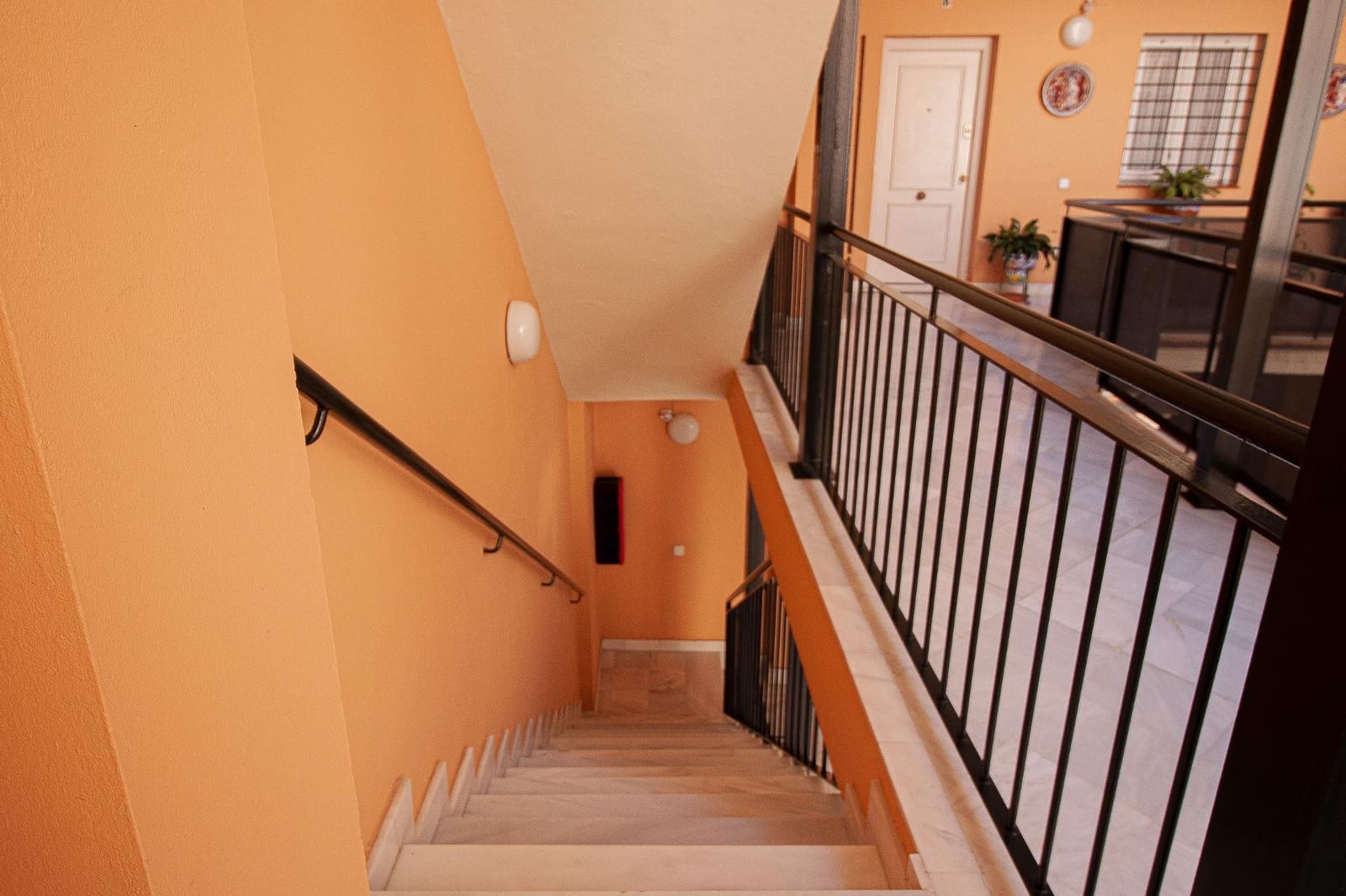 1 Zimmer Wohnung zu verkaufen in Sevilla Stadt - 240.000 € (Ref: 9715200)