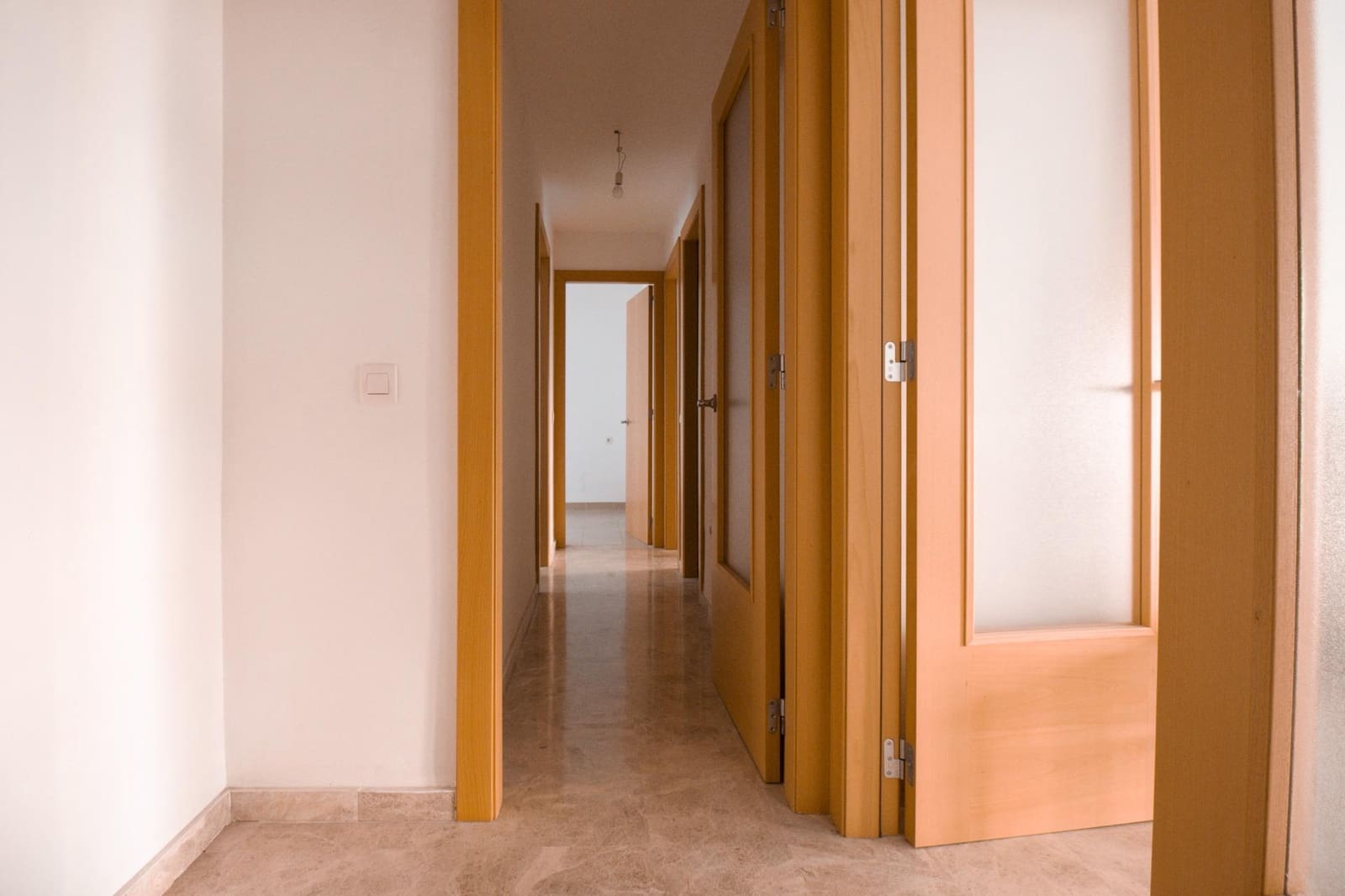 3 bedroom Flat for sale in Dos Hermanas with garage - € 199,900 (Ref: 9715201)