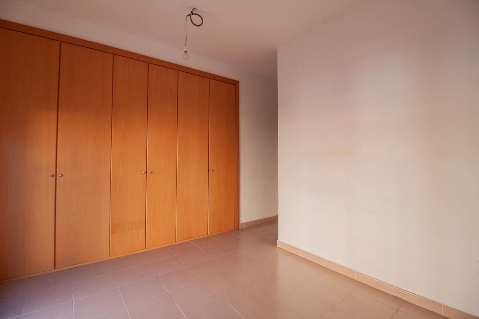 3 bedroom Flat for sale in Dos Hermanas with garage - € 199,900 (Ref: 9715201)