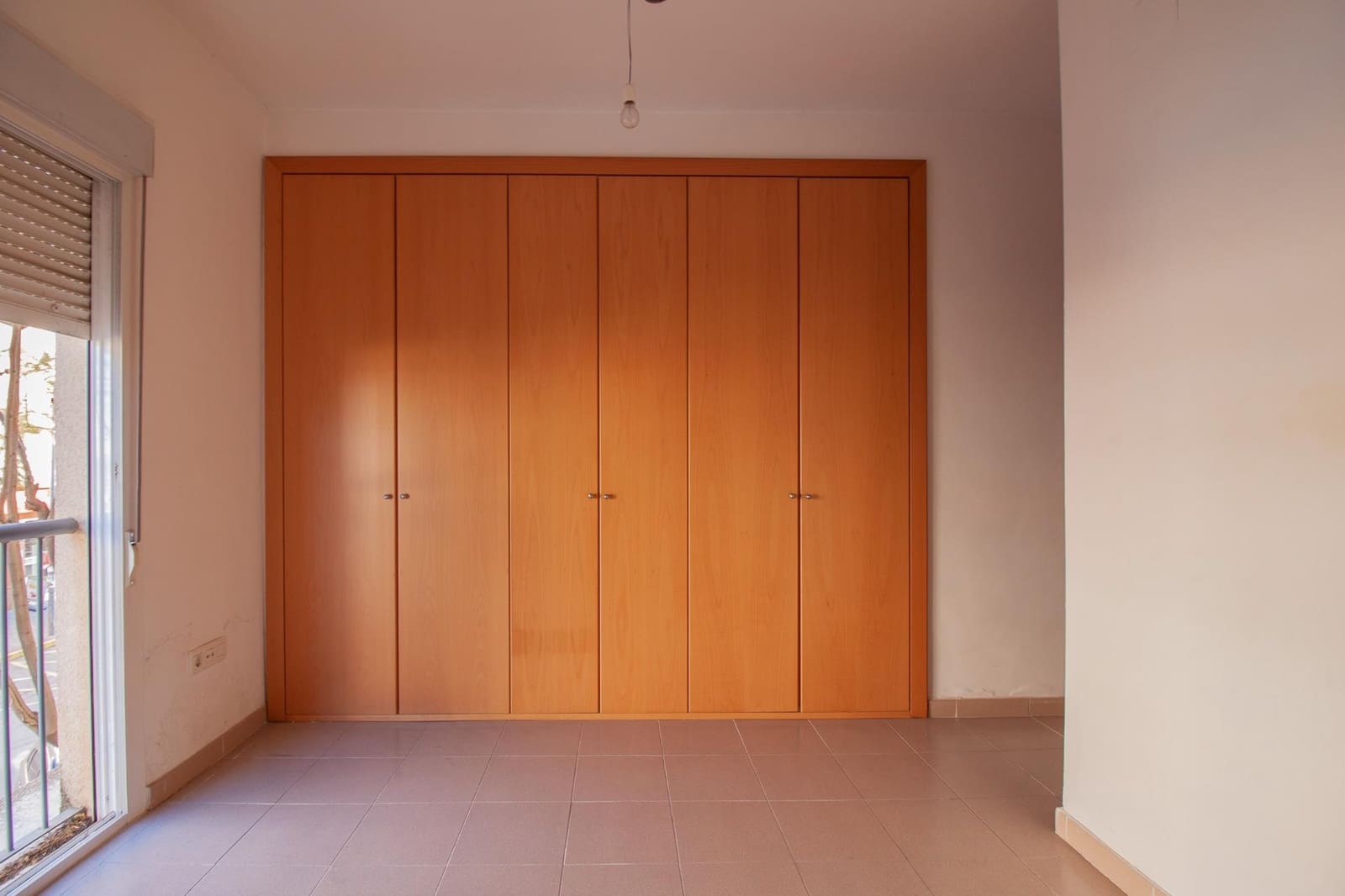 3 bedroom Flat for sale in Dos Hermanas with garage - € 199,900 (Ref: 9715201)