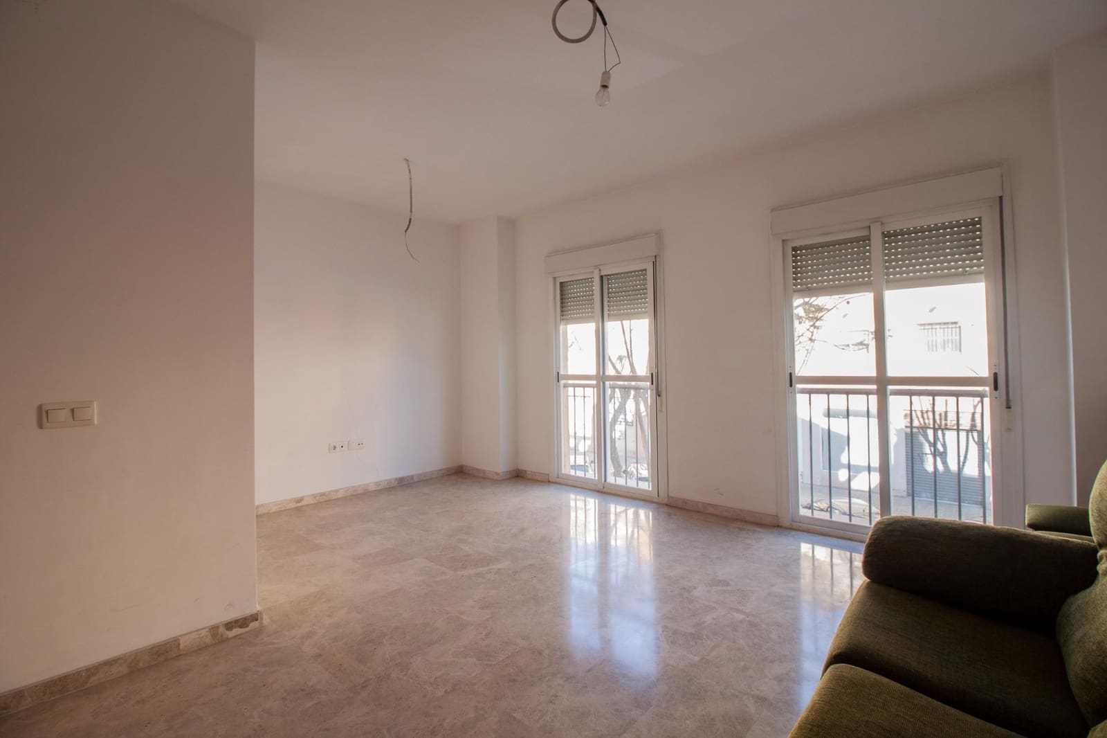 3 soveværelse Lejlighed til salg i Dos Hermanas med garage - € 195.000 (Ref: 9715201)