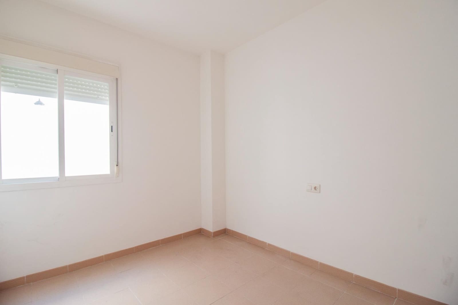 3 soveværelse Lejlighed til salg i Dos Hermanas med garage - € 195.000 (Ref: 9715201)
