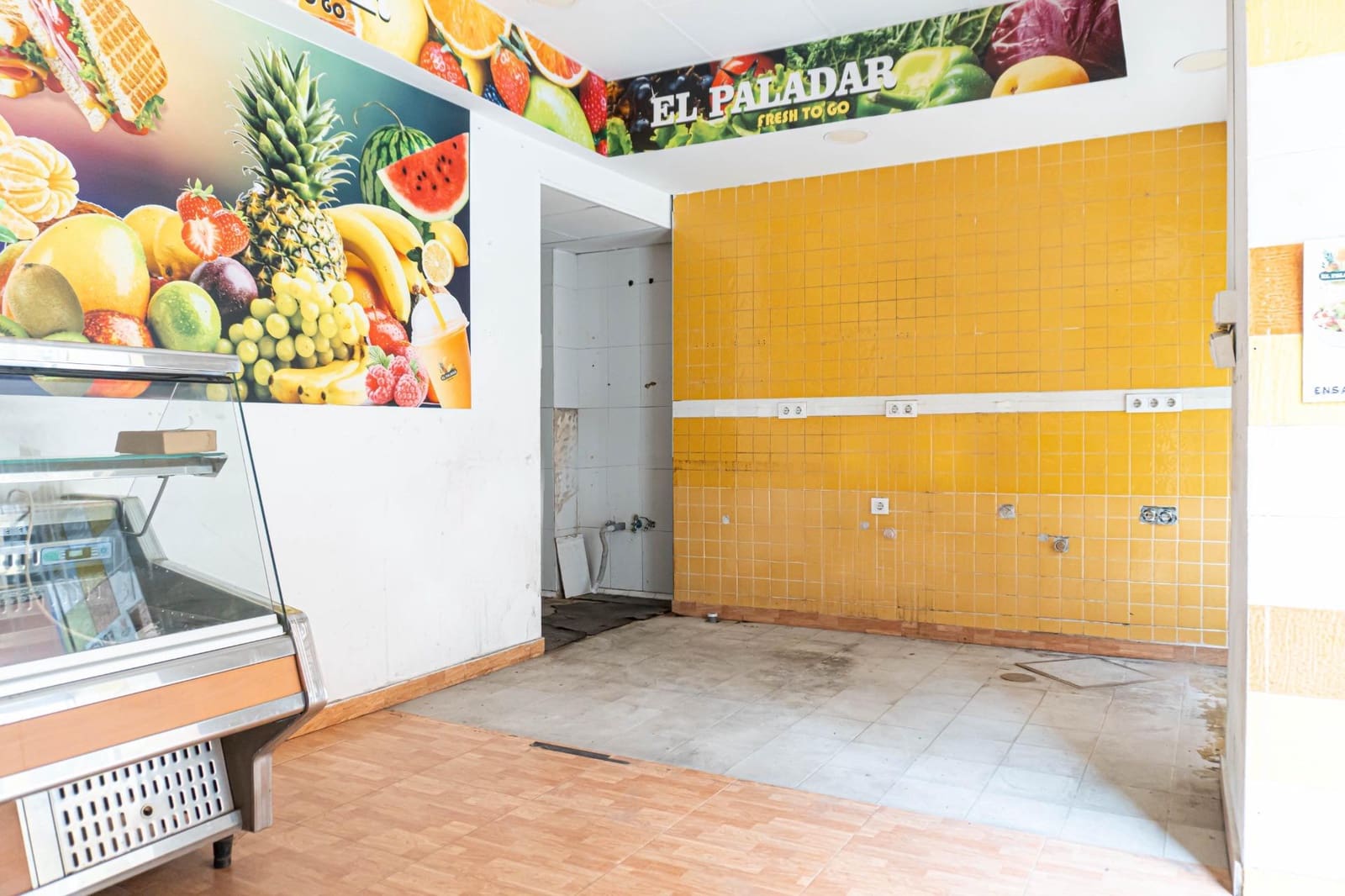 4 bedroom Commercial for sale in Seville city - € 659,000 (Ref: 9715203)