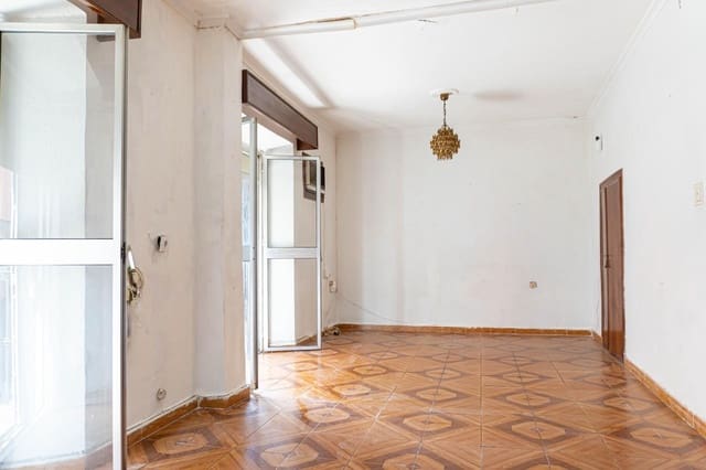 4 bedroom Commercial for sale in Alfalfa, Seville city - € 659,000 (Ref: 9715203)