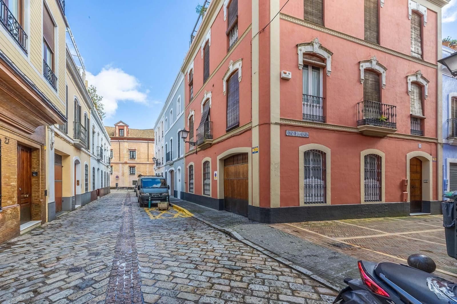 6 Zimmer Haus zu verkaufen in Sevilla Stadt - 1.600.000 € (Ref: 9715204)