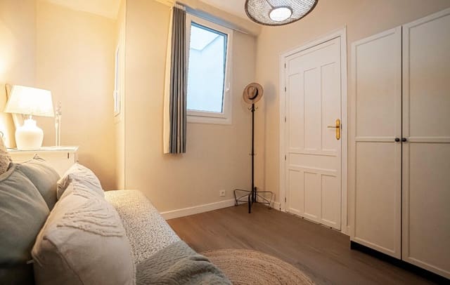 2 sypialnia Mieszkanie na sprzedaż w Miasto Sewilla - 295 000 € (Ref: 9721665)