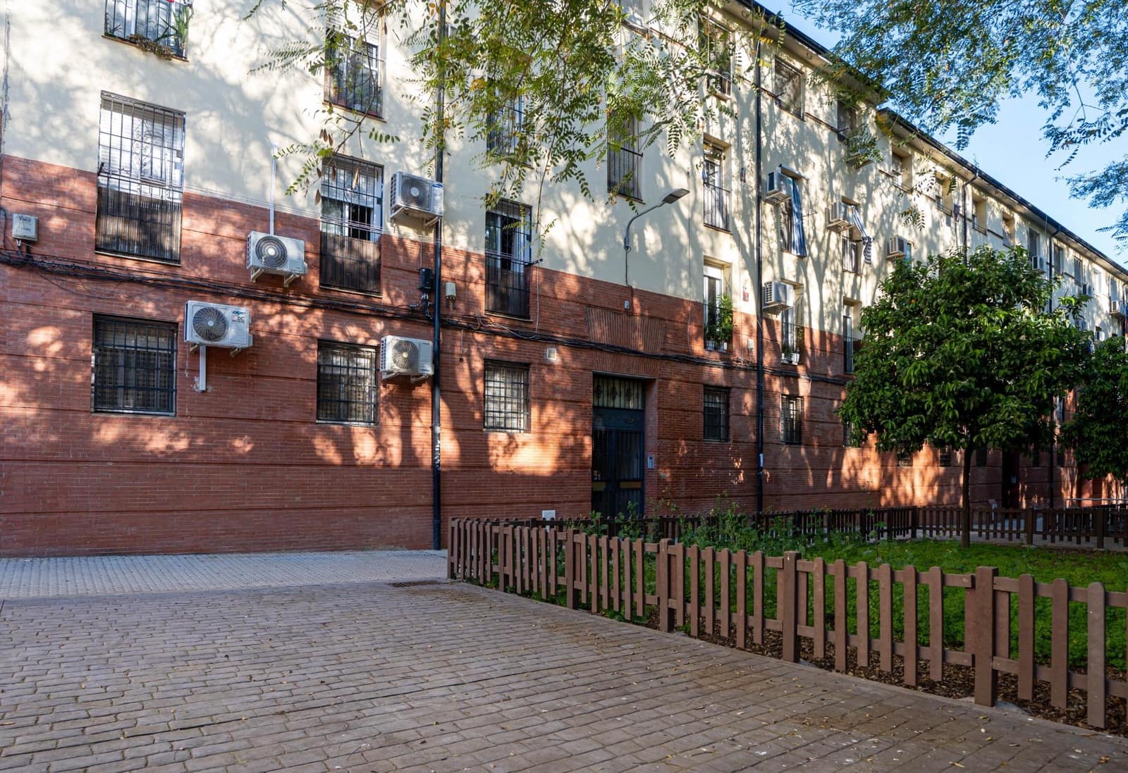 2 bedroom Flat for sale in Seville city - € 159,000 (Ref: 9735564)