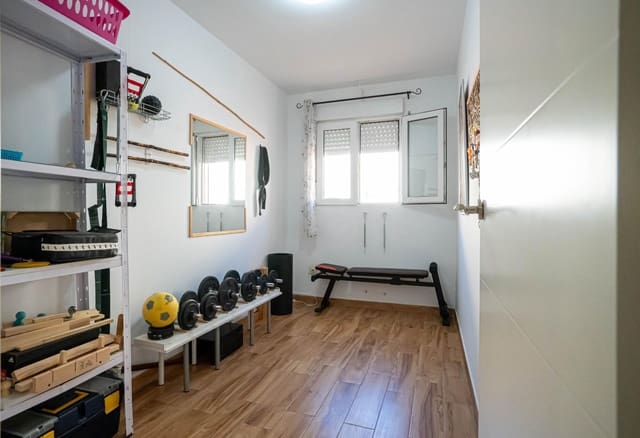 2 soveværelse Lejlighed til salg i Sevilla by - € 159.000 (Ref: 9735564)