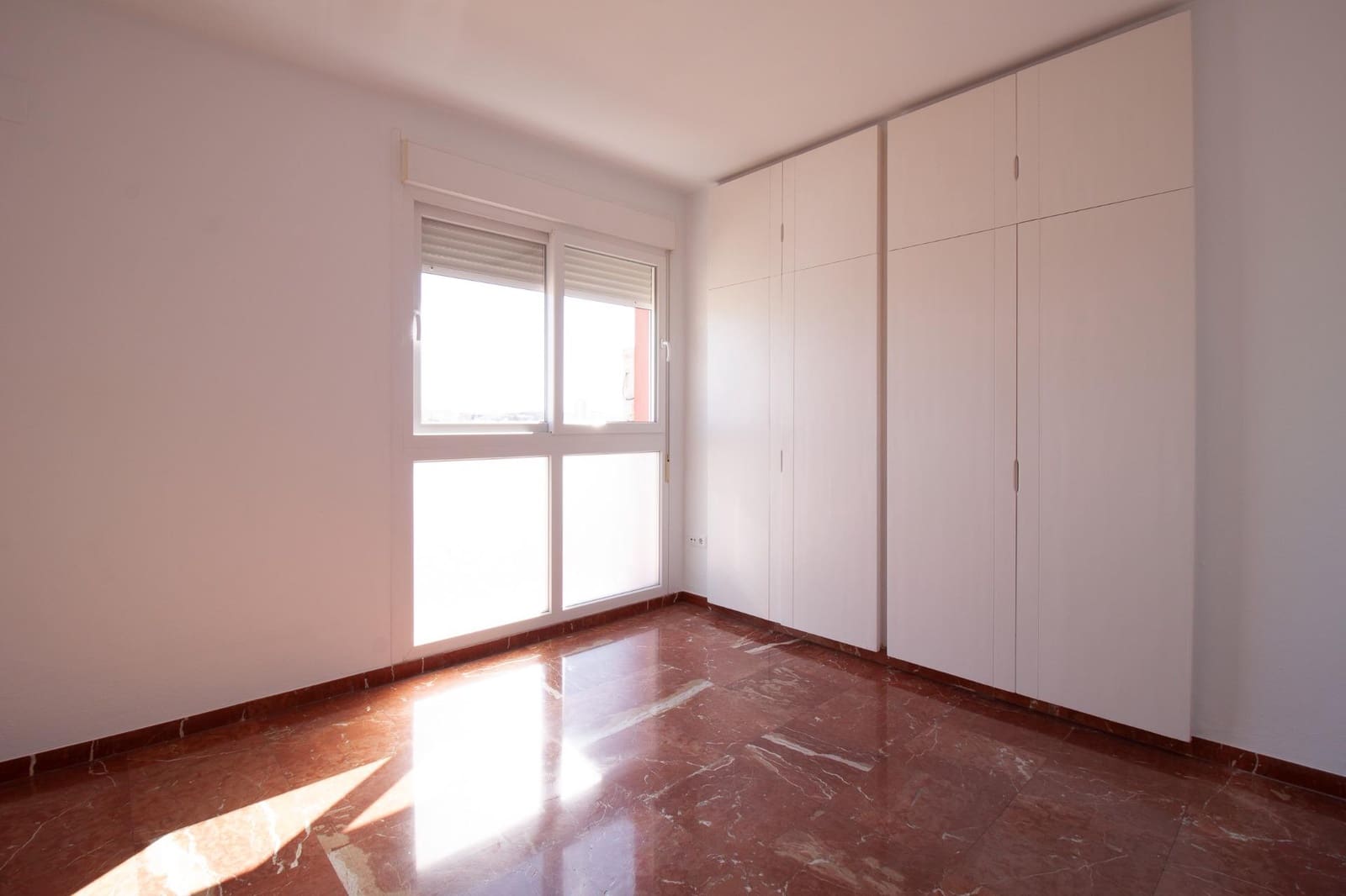 3 makuuhuone Asunto vuokrattavana paikassa Sevilla kaupunki - 1 900 € (Ref: 9747881)