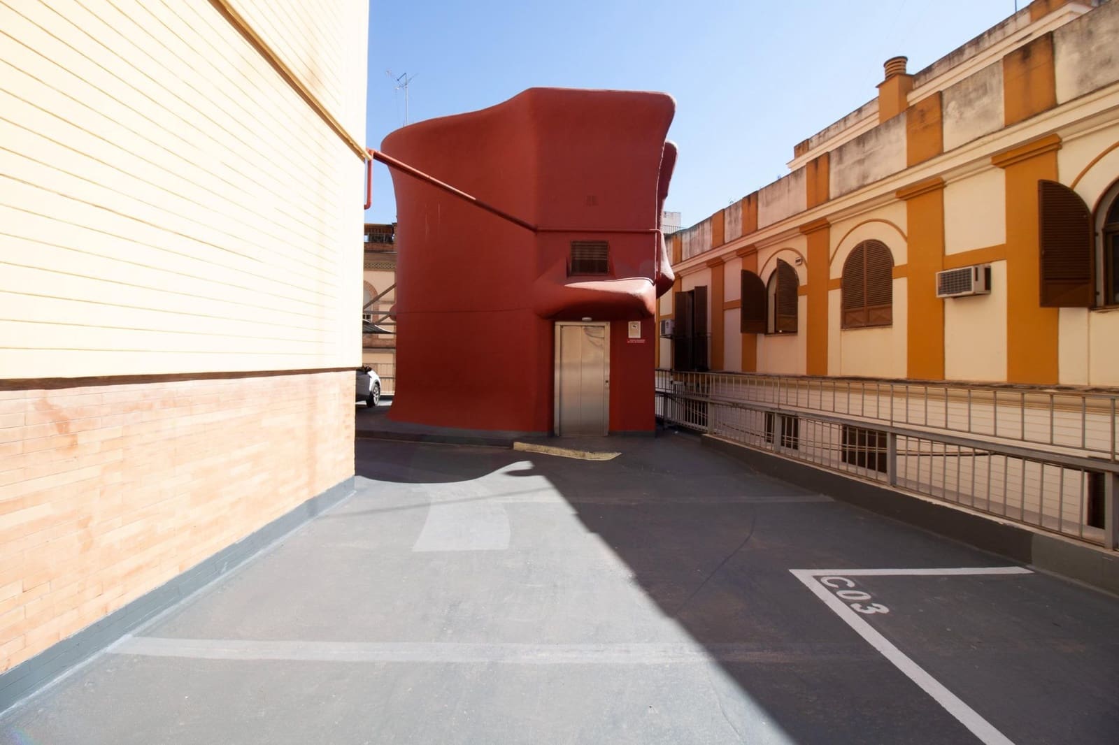 3 makuuhuone Asunto vuokrattavana paikassa Sevilla kaupunki - 1 900 € (Ref: 9747881)