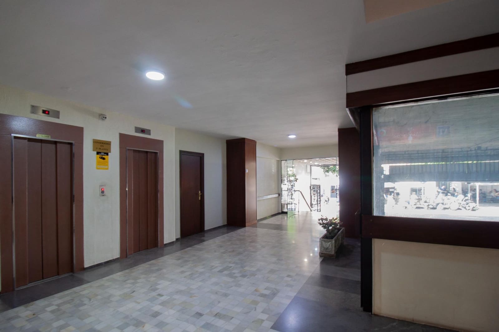 3 makuuhuone Asunto vuokrattavana paikassa Sevilla kaupunki - 1 900 € (Ref: 9747881)