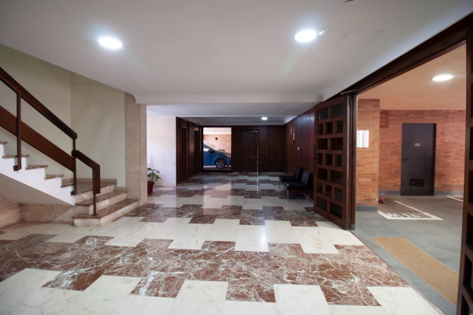 3 makuuhuone Asunto vuokrattavana paikassa Sevilla kaupunki - 1 900 € (Ref: 9747881)