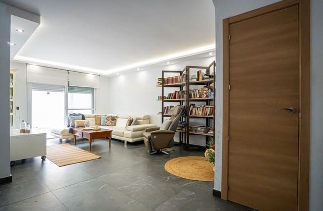 4 soveværelse Rækkehus til salg i Olivares - € 240.000 (Ref: 9778088)