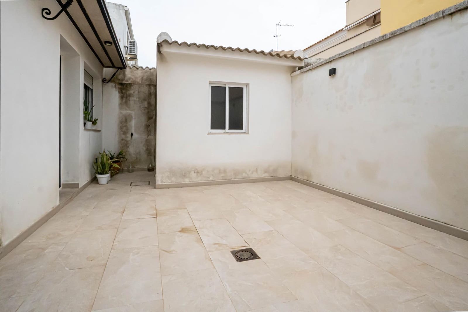 4 bedroom Terraced Villa for sale in Olivares - € 240,000 (Ref: 9778088)